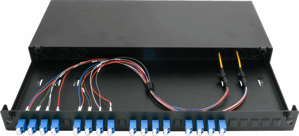 Tiroir iLIA-V1 Compact équipé de 16 connecteurs LC duplex monomodes